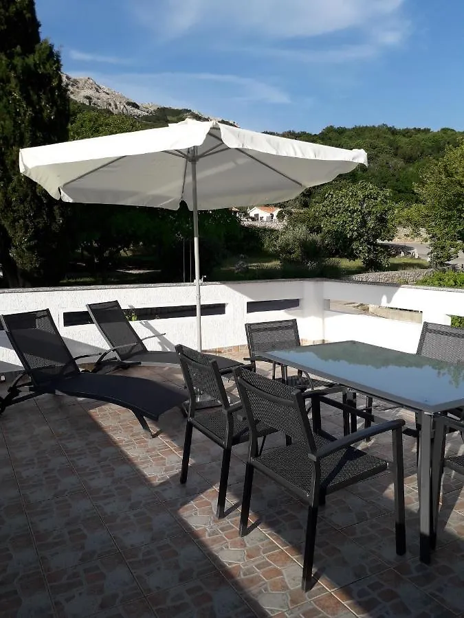 Apartments Polonijo Baška 0*,